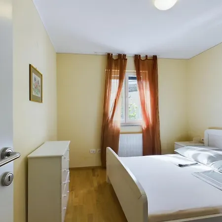 Apartment Villa Vila *