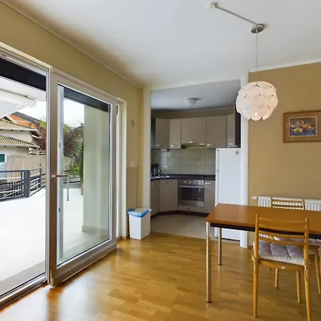 Apartment Villa Vila *