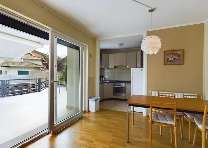 アパート Villa Vila *